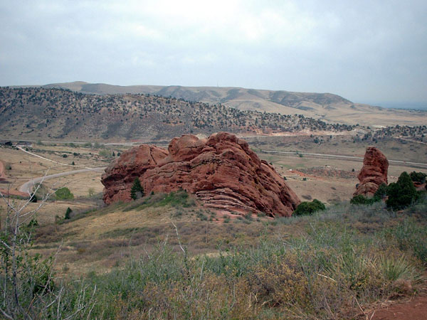 Red rocks at Red Rock.jpg 95.1K